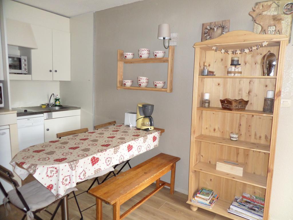 Appartements Les Balcons Du Soleil Font-Romeu-Odeillo-Via Exterior foto